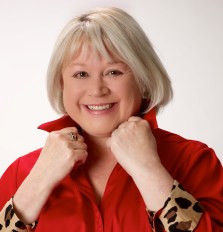 Manning Wolfe Headshot 2