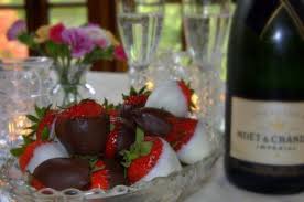 champagne and strawbs