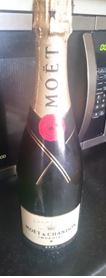 moet